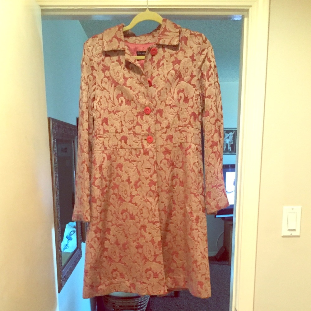 Brocade Rose/Cream coat